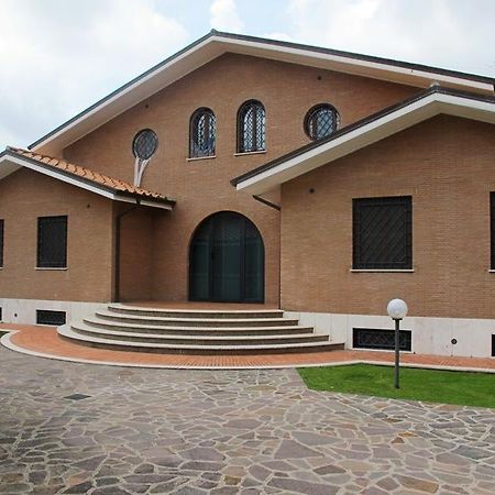 Villa Smeraldo Roma Infernetto Zewnętrze zdjęcie